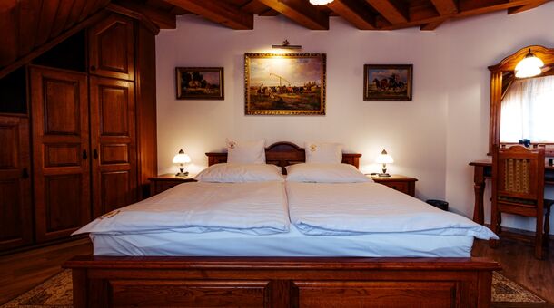 Kulacs Csárda & Panzió***