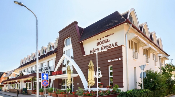 Hotel Négy Évszak***superior