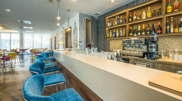 Hotel Golden Lake Resort****superior