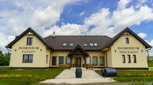 Dominium Pincészet és Panzió