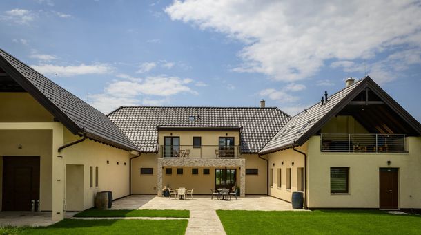 Dominium Pincészet és Panzió