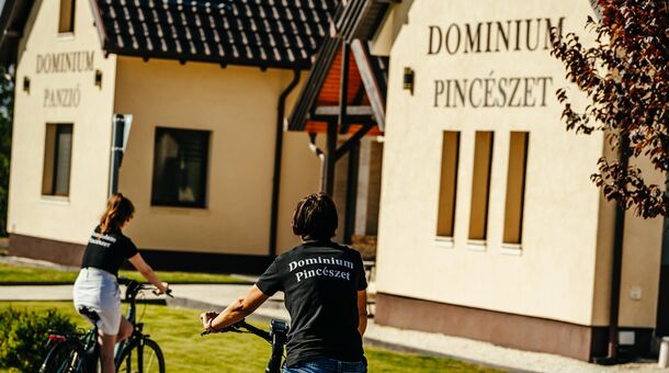 Dominium Pincészet és Panzió