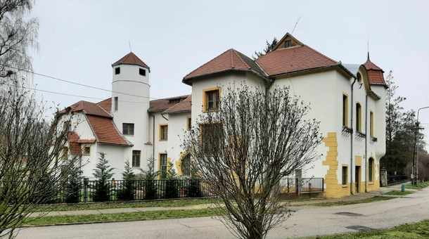 Meller Kastély Villa