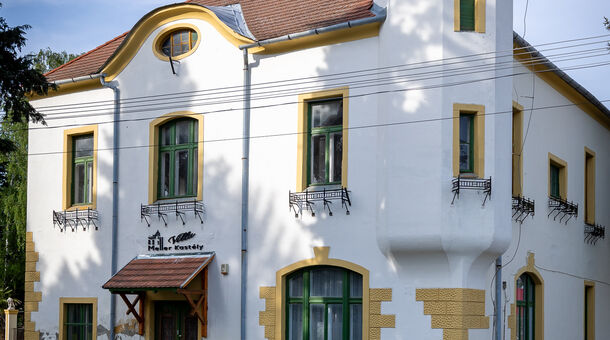 Meller Kastély Villa