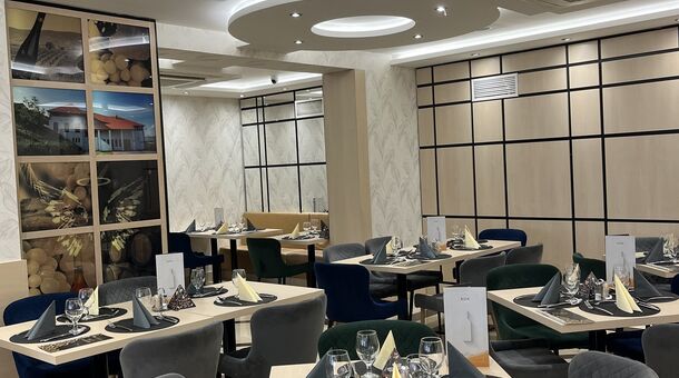 Hotel Aurum Family****