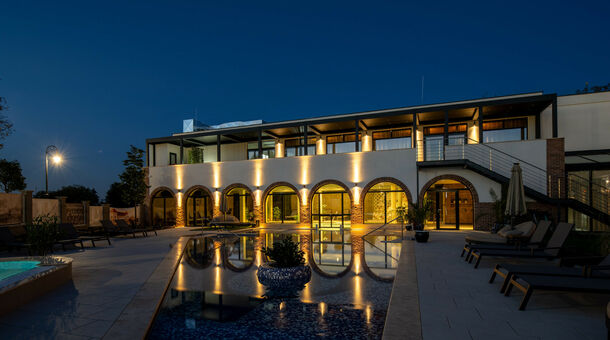 Bordűr Wellness Hotel**** Superior & Szőnyegmúzeum