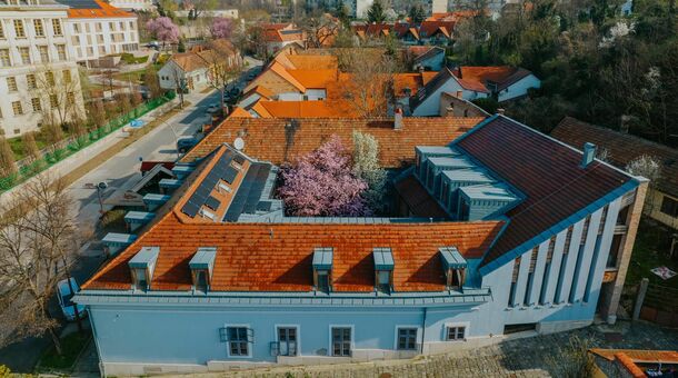 Bazilika alatt Panzió