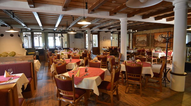 Piroska Csárda és Fogadó