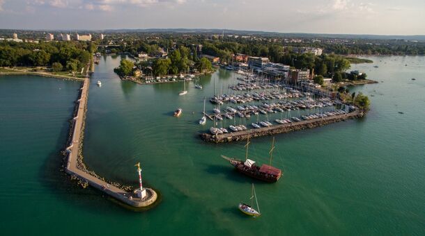 Piroska Csárda és Fogadó