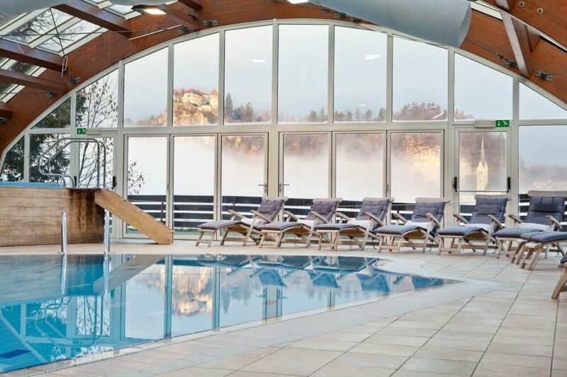 Hotel Kompas**** - Medence