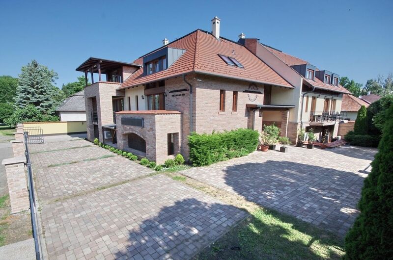 Várfürdő Panzió