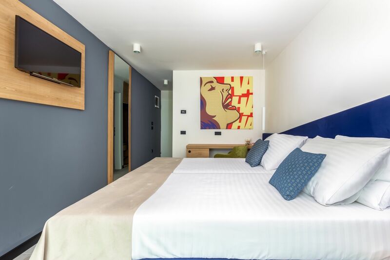 Kétágyas melléképületi standard szoba