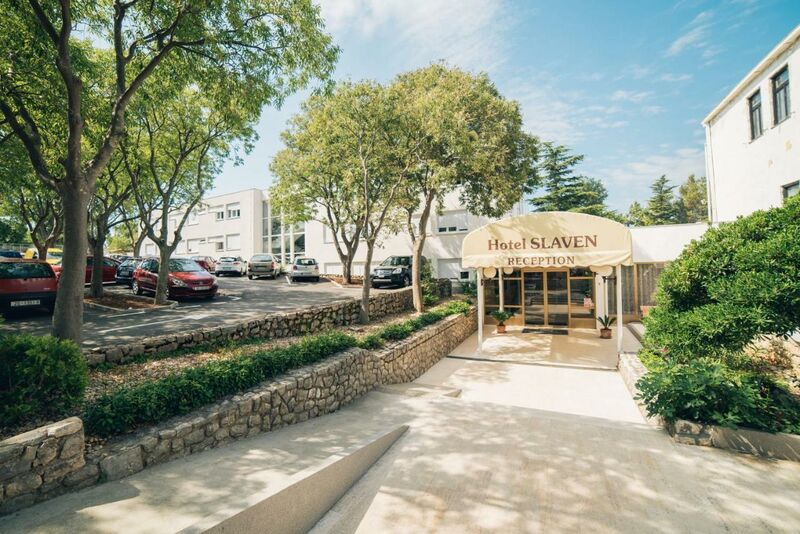 Főépület - Hotel Slaven***