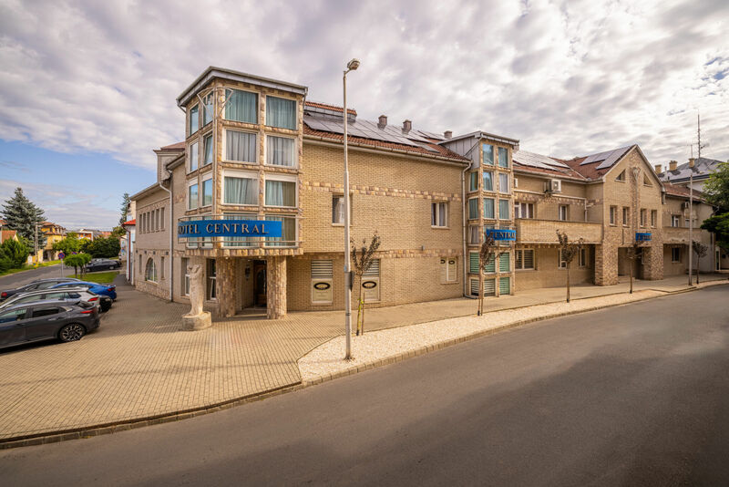 Hotel Centrál****