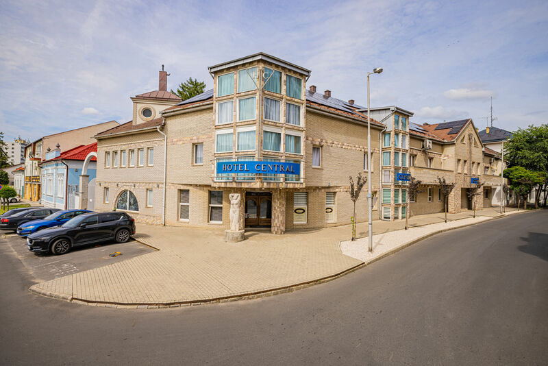 Hotel Centrál****