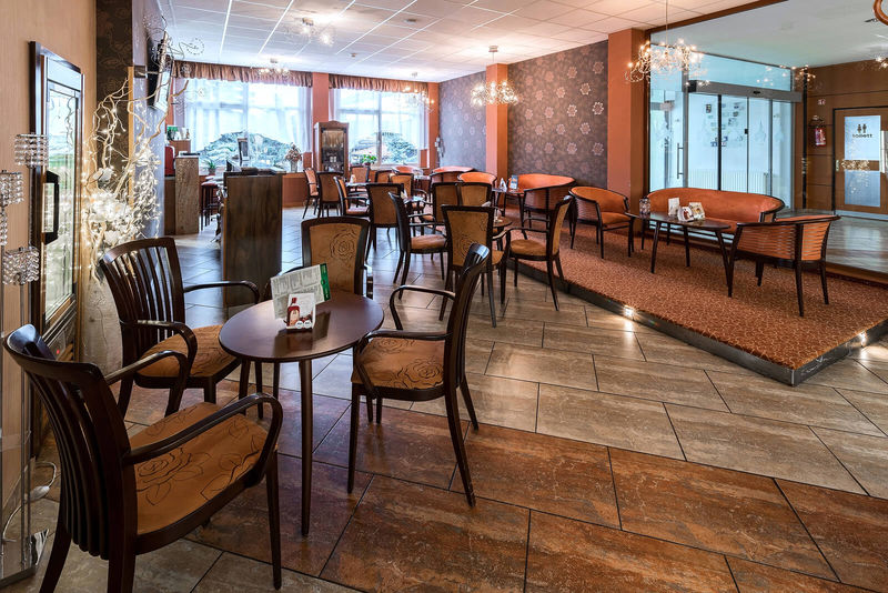 Lobby bár