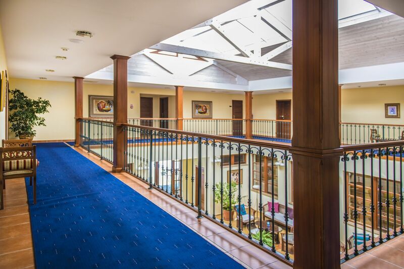 Szarvaskút Bakony Resort +16