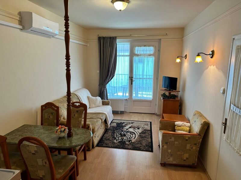 Cozy Garden Apartman