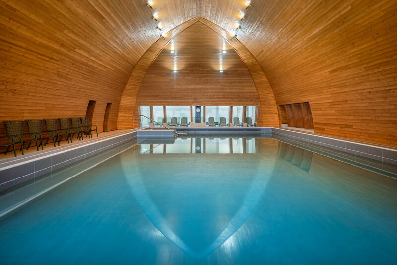 Termálvizes medence