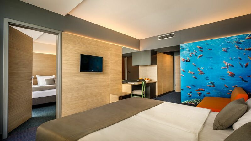 2+4 ágyas superior családi tenger oldali szoba