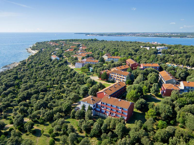 Lanterna Sunny Resort by Valamar üdülőtelep