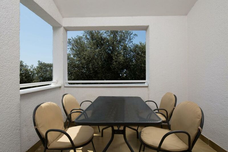 2+2 ágyas tenger oldali sunset apartman