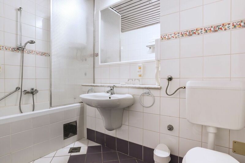 2-4 ágyas classic park oldali balkonos apartman