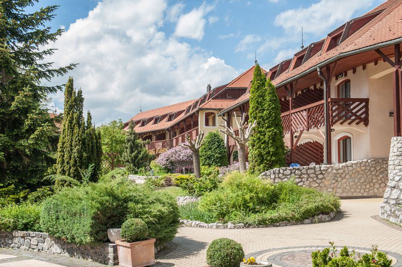 Club Dobogómajor***superior