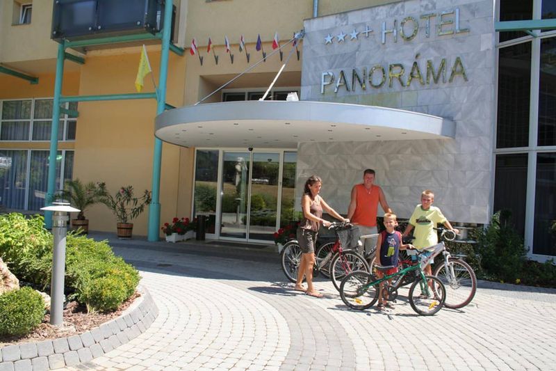 Hotel Panoráma***+