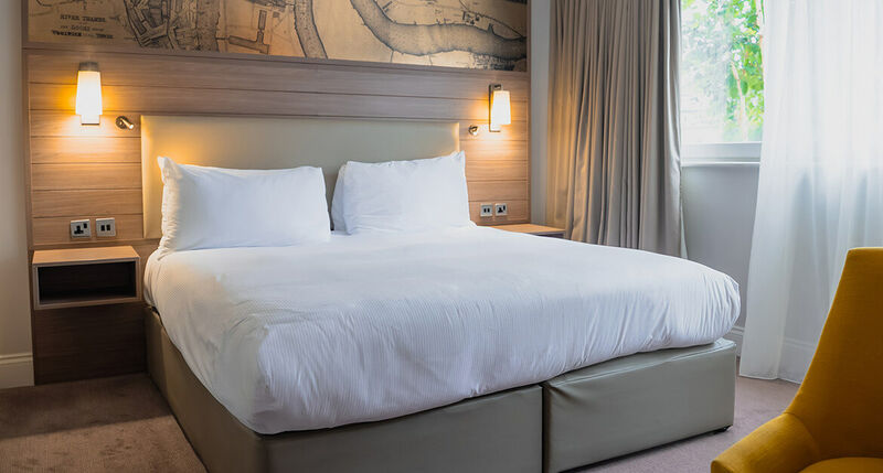 A&O London Docklands Riverside