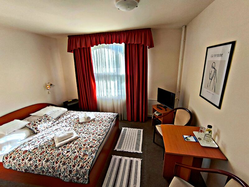 Classic franciaágyas szoba