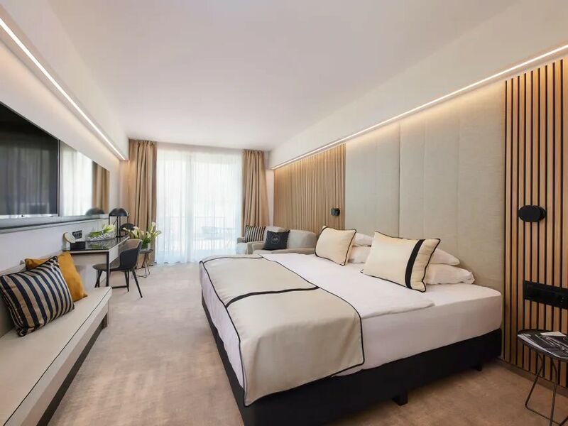 Deluxe Marina Park View szoba