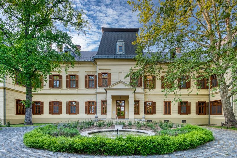 Főnix Wellness Resort****