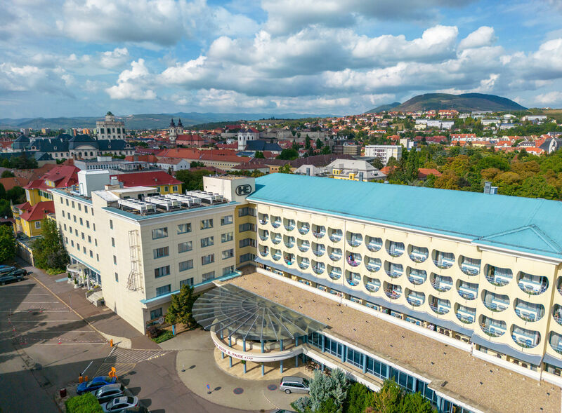 Hotel Eger & Park