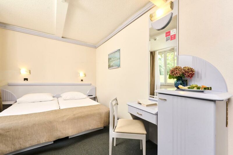 Kétágyas gazdaságos szoba