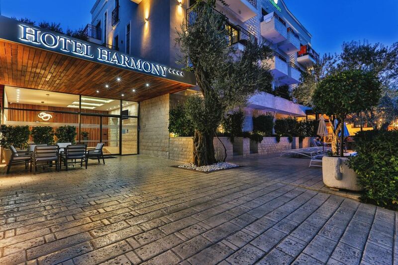 Hotel Harmony****