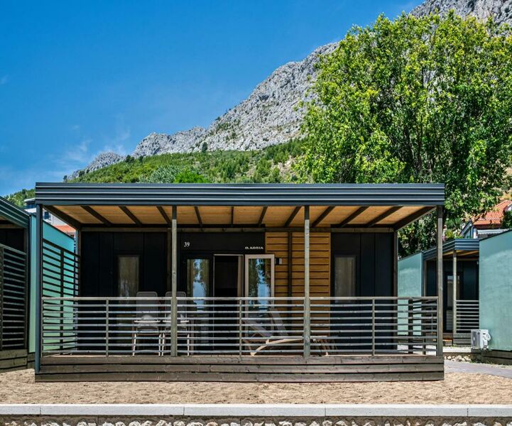 4+1 fős Adria Superior mobilház (C zóna)