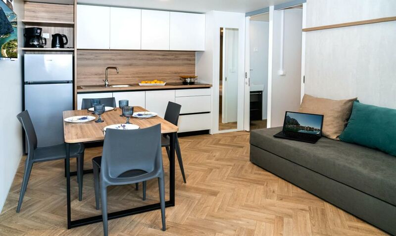 4+1 fős Adria Superior mobilház (C zóna)