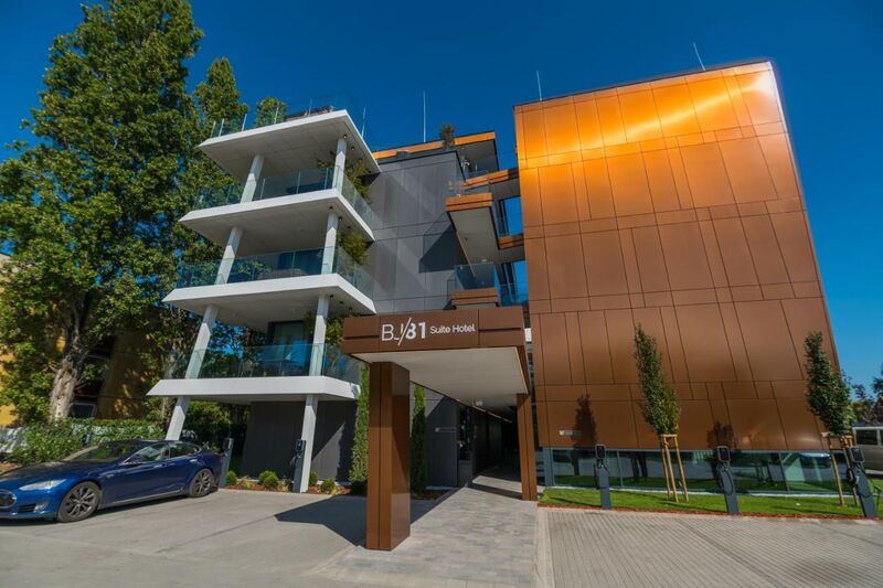 BJ81 Suite Hotel****