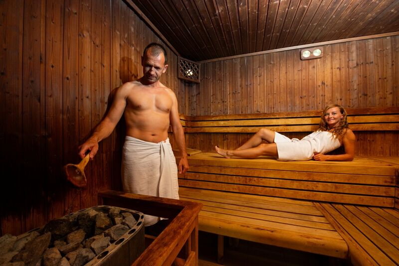 Zsuzsanna-szárny wellness részleg