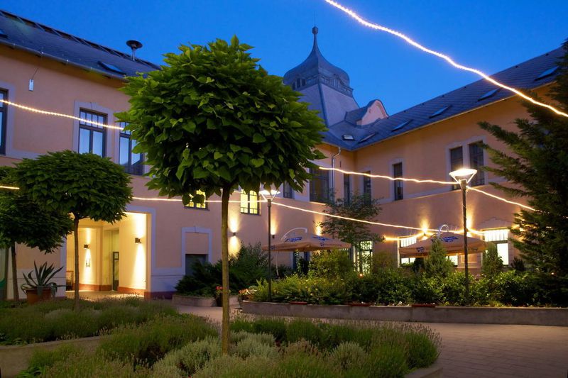 Erzsébet Királyné Szálloda***superior