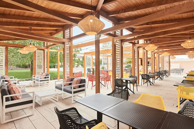 Acapulco Grill & Lounge