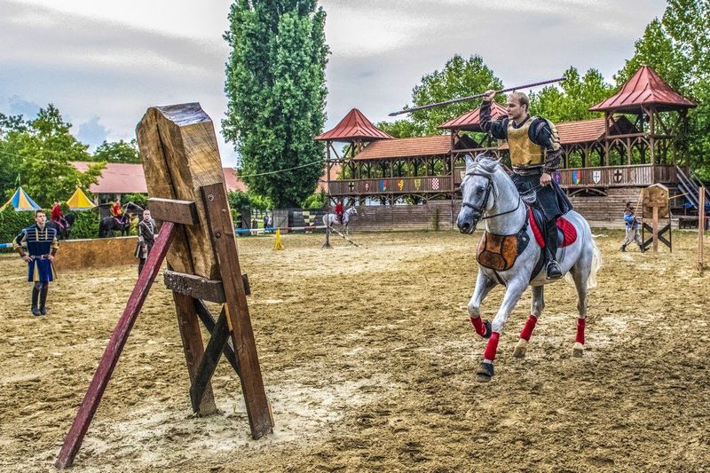 Történelmi Lovasjátékok