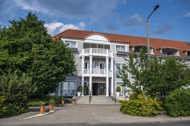 Duna Relax Hotel****