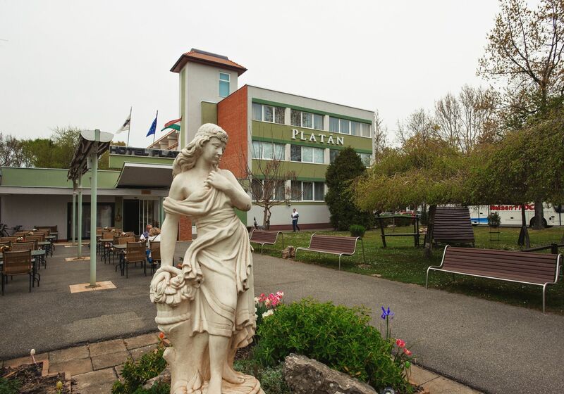 Komfort Hotel Platán