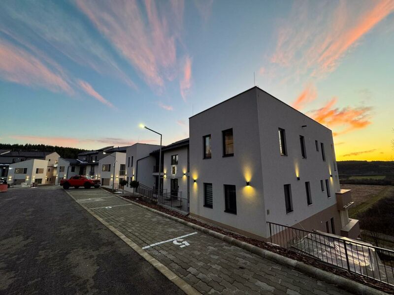 Salt Hill Premium Apartments