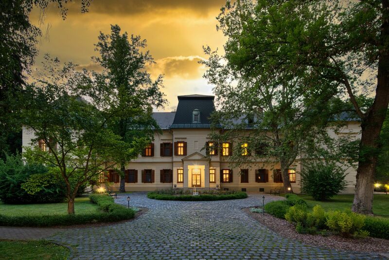 Főnix Wellness Resort****