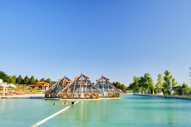 Termáltó - Fürdőház