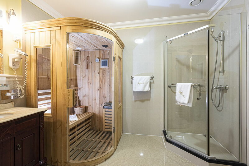 Kastély - Romantikus Superior szoba fürdőszobája