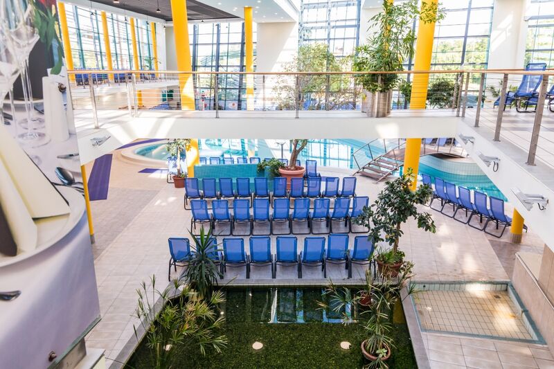 Aquasziget Élményfürdő